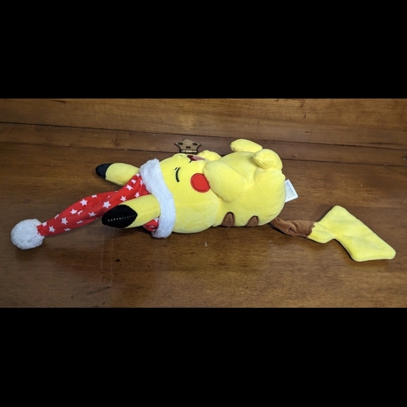 Pokemon Christmas Holiday Santa Claus Pikachu Plush Soft Toy - Picture 4 of 6